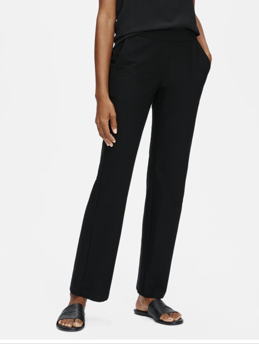 Eileen Fisher NWT Washable Stretch Crepe Straight Leg Black Pants - Size M